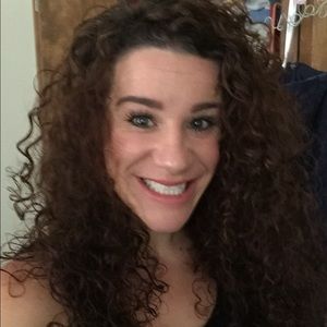 Meet your Posher, Brianna