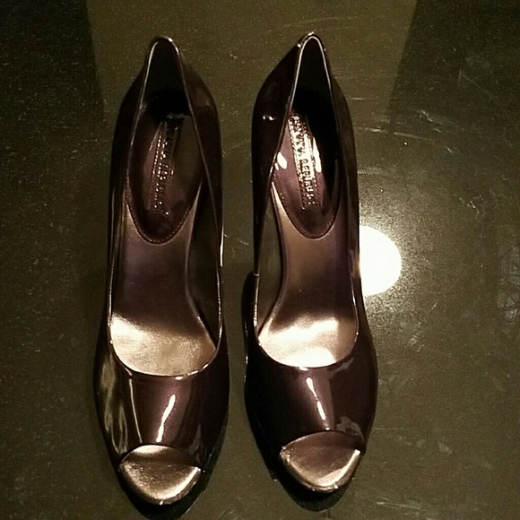Banana Republic - Women's dress shoes