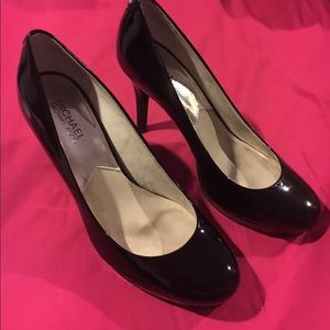 Flash sale 4 hours Michael Kors black sexy heels