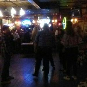 Meet your Posher, Monita