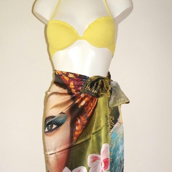 Tropical Girl Silk Scarf 110x110cm - Picture 4 of 4