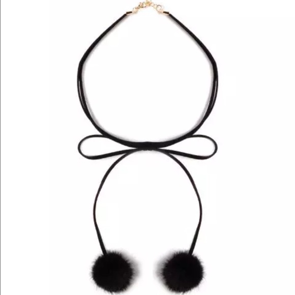 💕LAST ONE💕BLACK FUR CHOKER💫 - Picture 4 of 4