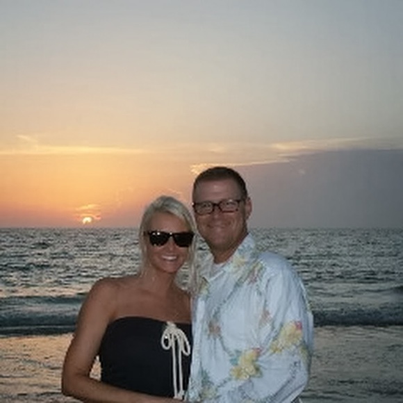 Meet your Posher, Wendy