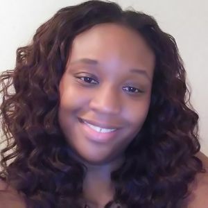 Meet your Posher, Candra