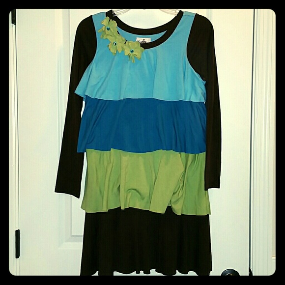 Girls  long sleeve dress - Picture 1 of 3