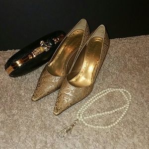 Embossed Gold Pumps
