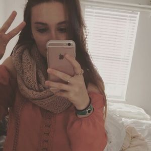 Meet your Posher, Micaela