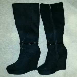 JUST MAKE AN OFFER Suede Wedge boots (wide calf)
