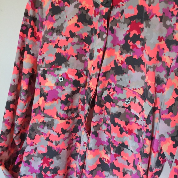 Colorful camo shirt dress with pockets !