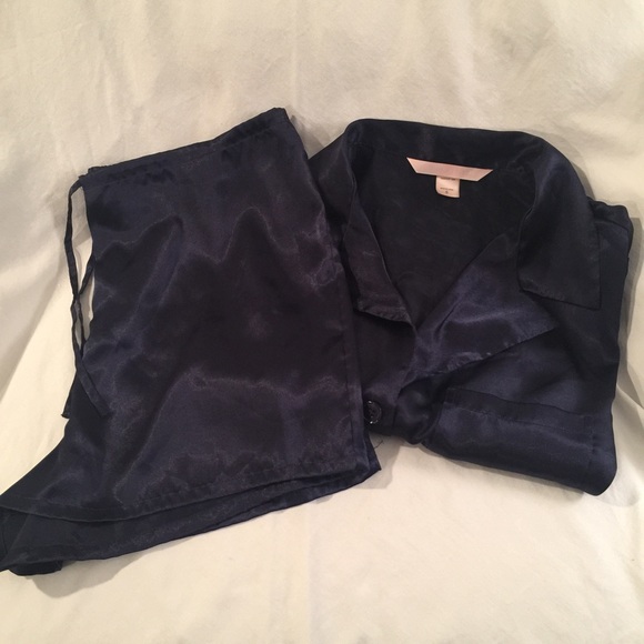 Victoria Secrets 2 Pc Pajamas