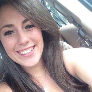 Meet your Posher, Nikole