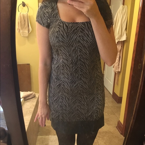 Black & Grey Silk Shift Dress - Picture 1 of 3