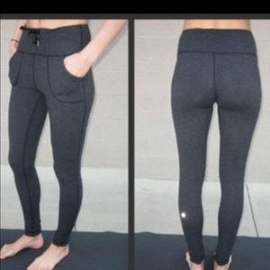 Lululemon Dark grey skinny will pants size 8