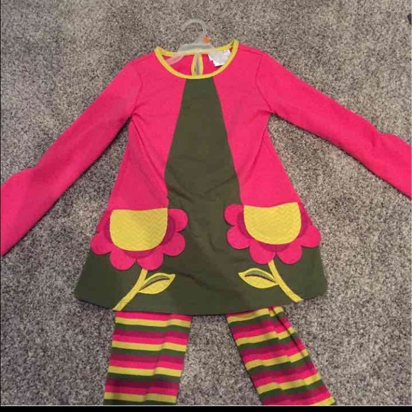 Size 7 Emily Rose Outfit