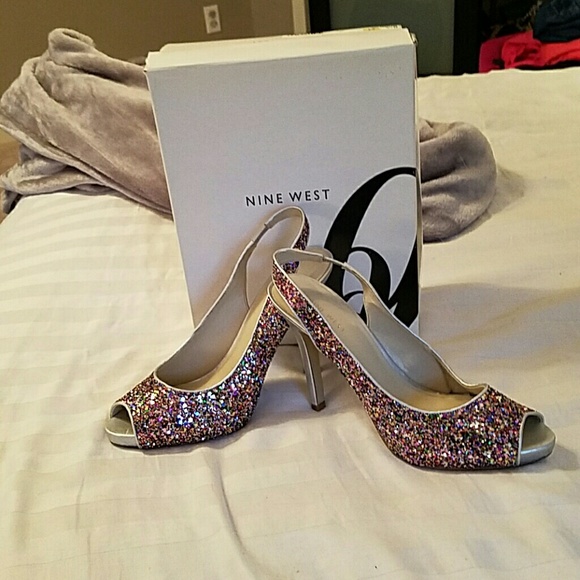 Nine West Glitter Slingback pump