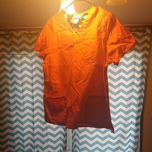 Coral scrub star top