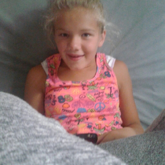 Meet your Posher, Danna - Picture 1 of 1