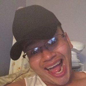 Meet your Posher, Josue