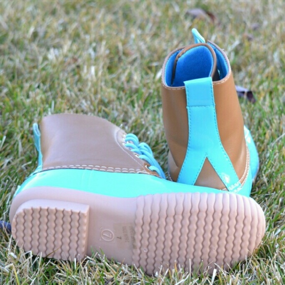 Sale!!<< Teal Turquoise Duck Boots >> - Picture 4 of 4