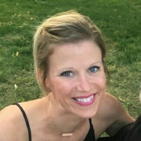 Meet your Posher, Kristin - Picture 1 of 1