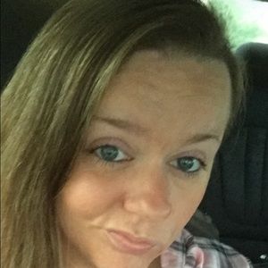 Meet your Posher, Keisha