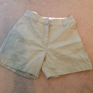 Express Womens khaki shorts. Size 5/6. Like new.