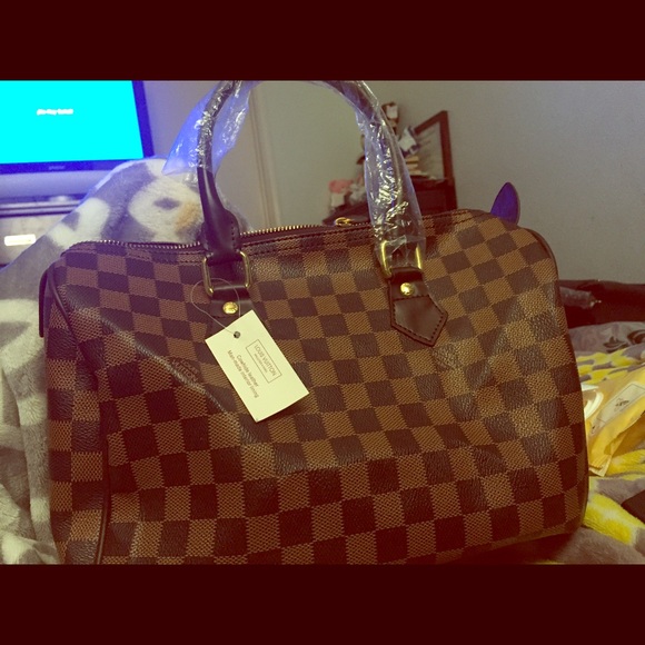Cute brown purse 👜