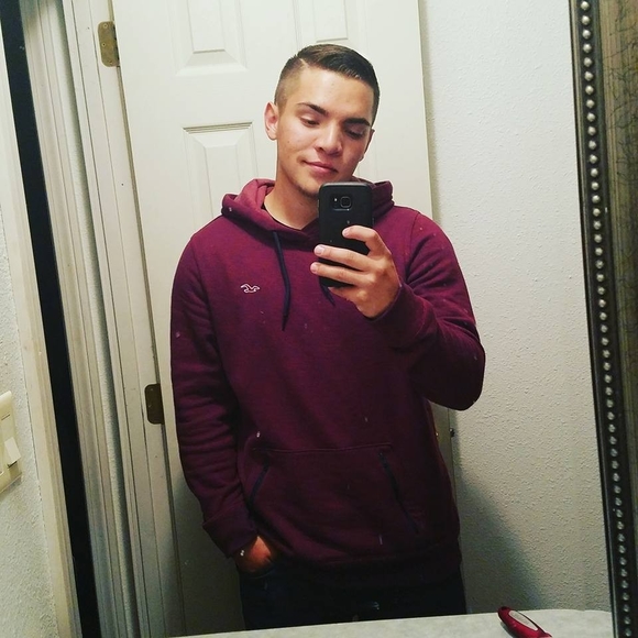 Meet your Posher, Anthony