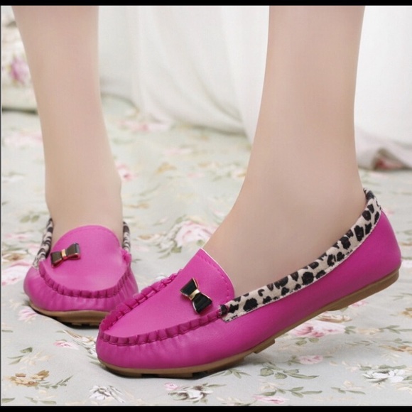 Woman flats