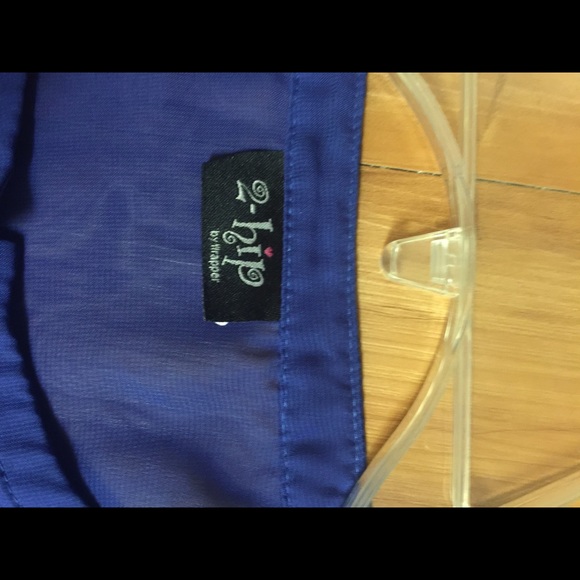 Blue Top - Picture 2 of 4