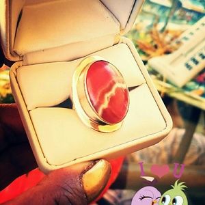 Rhododendrite ring