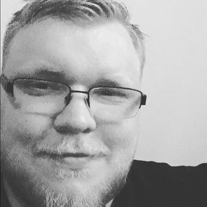 Meet your Posher, Zach
