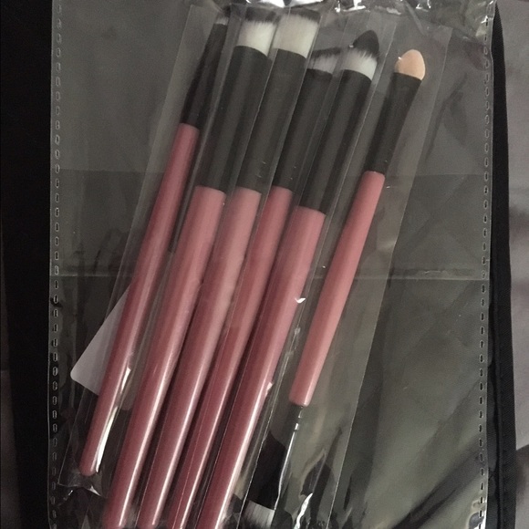 🎁6pc Makeup Brushes - Picture 4 of 4