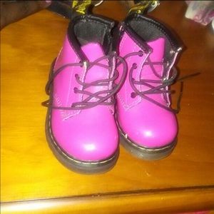 Like new very cute