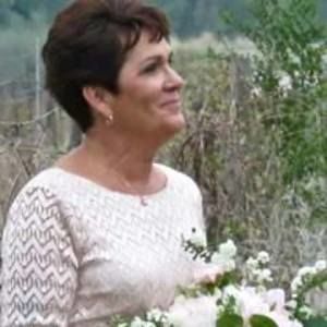 Meet your Posher, Suzanne