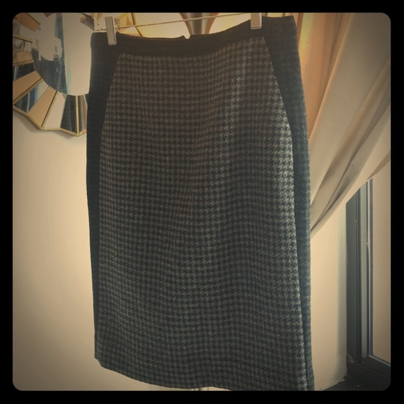 Brand new JCrew Fall/winter wool pencil skirt!