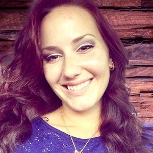 Meet your Posher, Rebecca