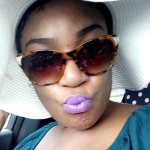 Meet your Posher, Laquanda