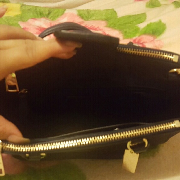 sold Authentic Coach bag - Picture 2 of 2