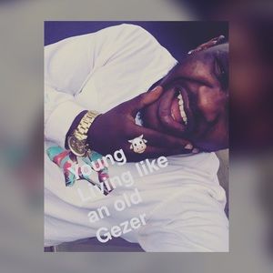 Meet your Posher, Jay