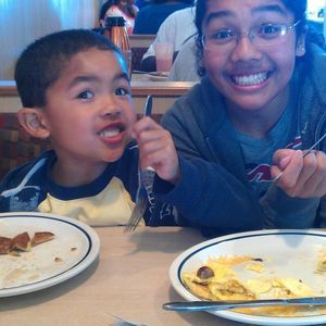 Meet your Posher, Cedric