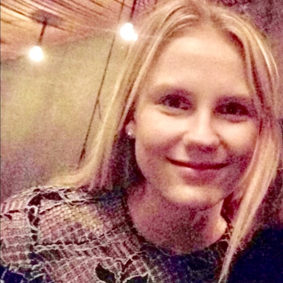 Meet your Posher, Justine