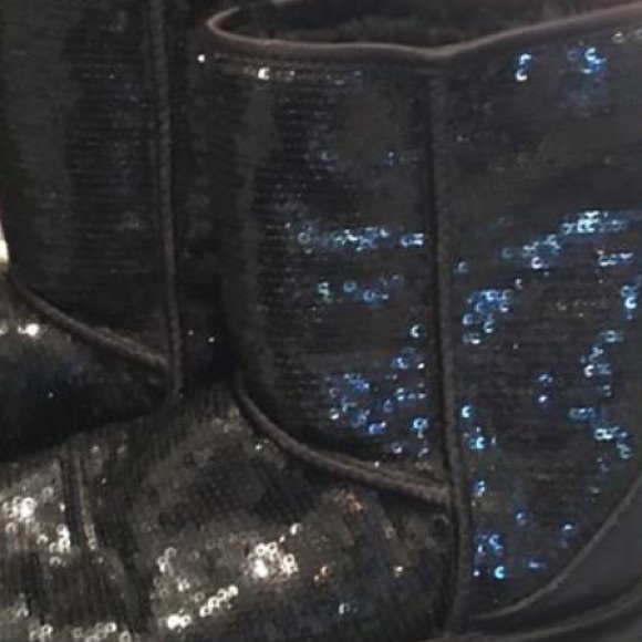 Black sequin uggs