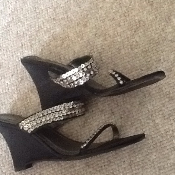 Black Shoes