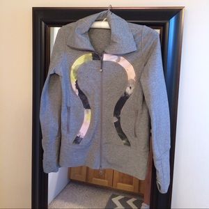 Lululemon Jacket!!! 💕