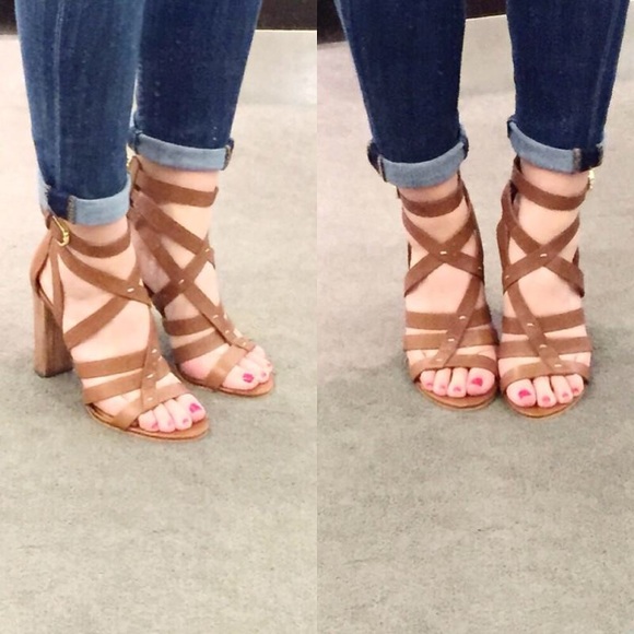 Dolce Vita Nolin Heel