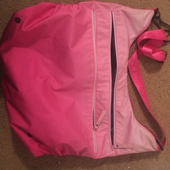 Lululemon bag
