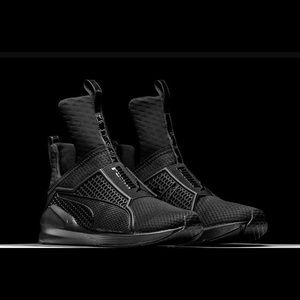 ORIGINAL FENTY BY RIHANNA SNEAKERS
