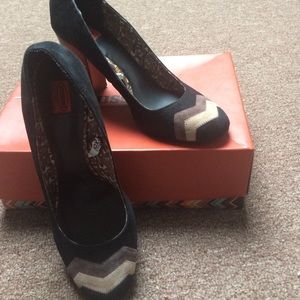 Missoni heels 👠