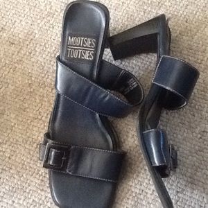 Dark blue sandals